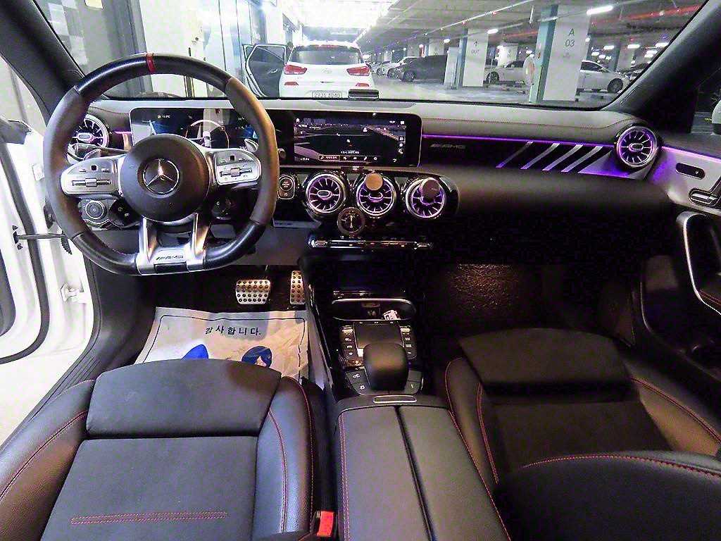 벤츠 CLA클래스(2세대) CLA 45 AMG S 4매틱+ - 이미지 18