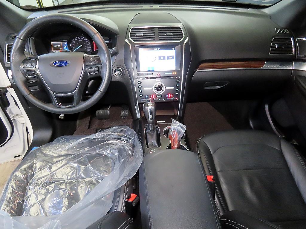 포드 익스플로러(5세대) 2.3 AWD 리미티드 - 이미지 14