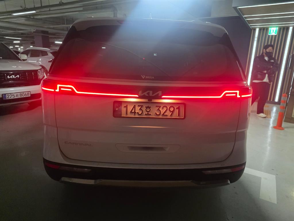 기아 신형 카니발(KA4) 7인승 가솔린 시그니처 - 이미지 16