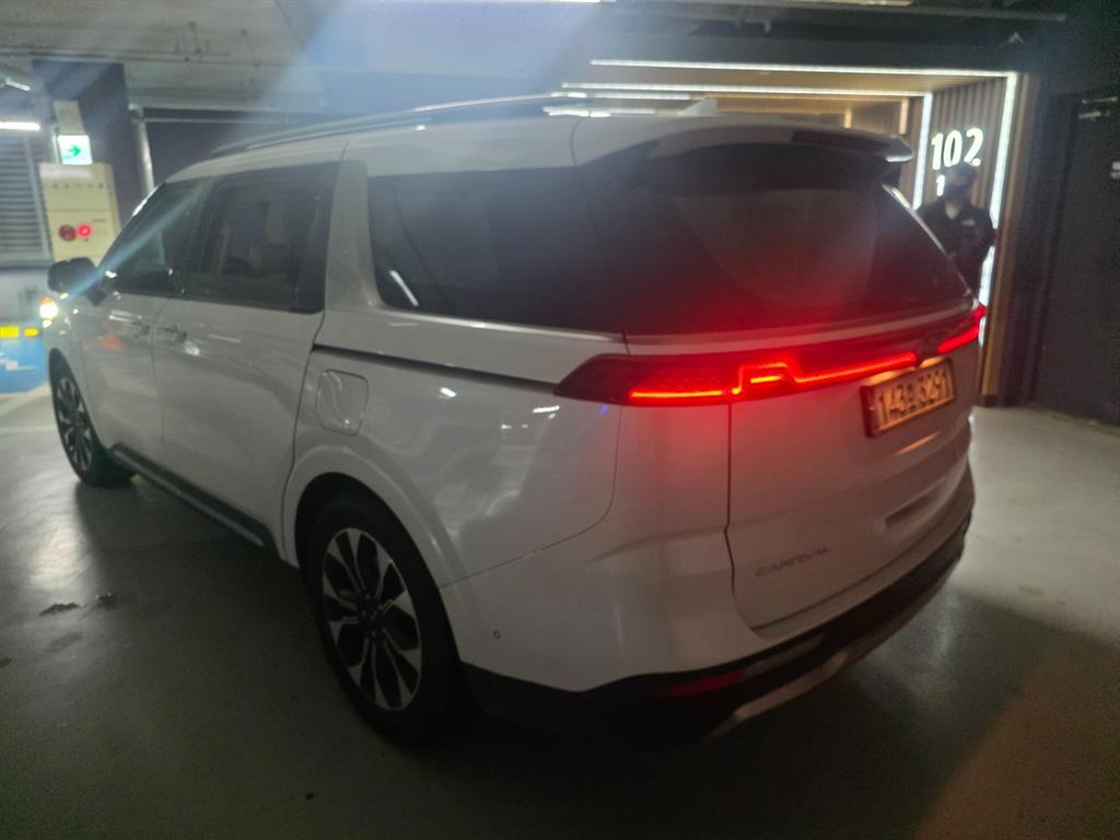 기아 신형 카니발(KA4) 7인승 가솔린 시그니처 - 이미지 8