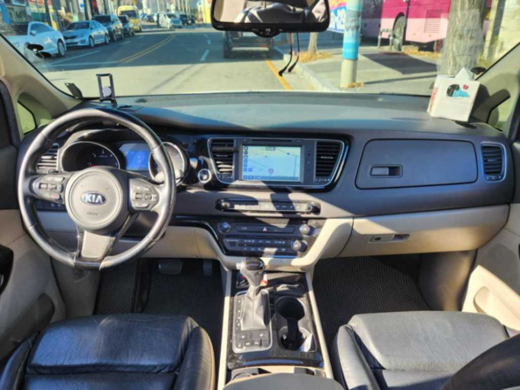 기아 올 뉴카니발 9인승 디젤 프레스티지 - 이미지 3