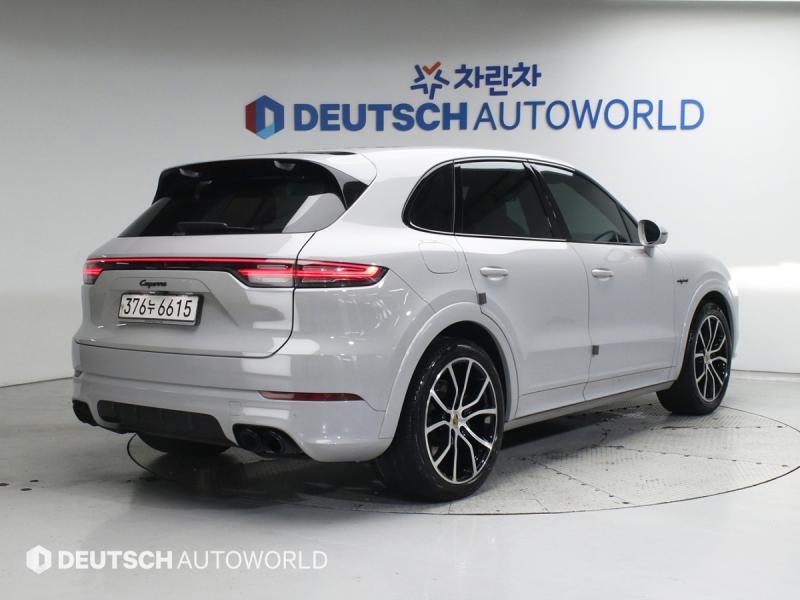 포르쉐 카이엔(3세대) 3.0 HEV - 이미지 20