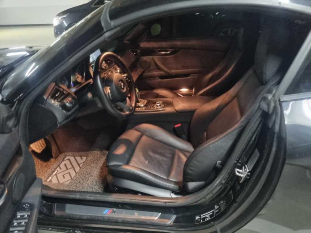 BMW Z4(2세대) 35is sDrive - 이미지 3