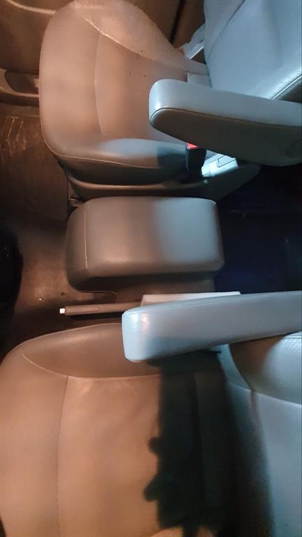 현대 그랜드스타렉스 11인승 디젤 4WD 모던 스페셜 - 이미지 2