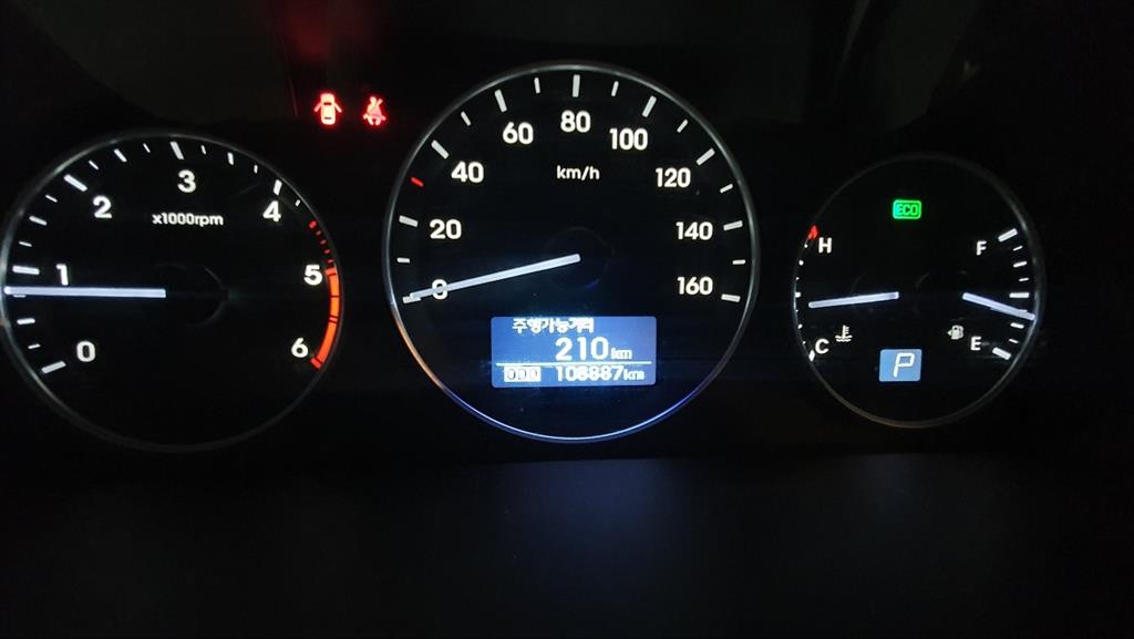 현대 그랜드스타렉스 11인승 디젤 4WD 모던 스페셜 - 이미지 11