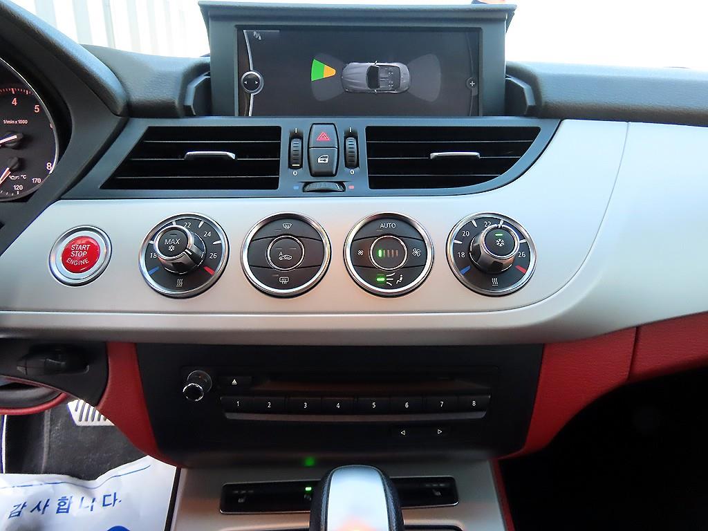 BMW Z4(2세대) 30i sDrive - 이미지 3