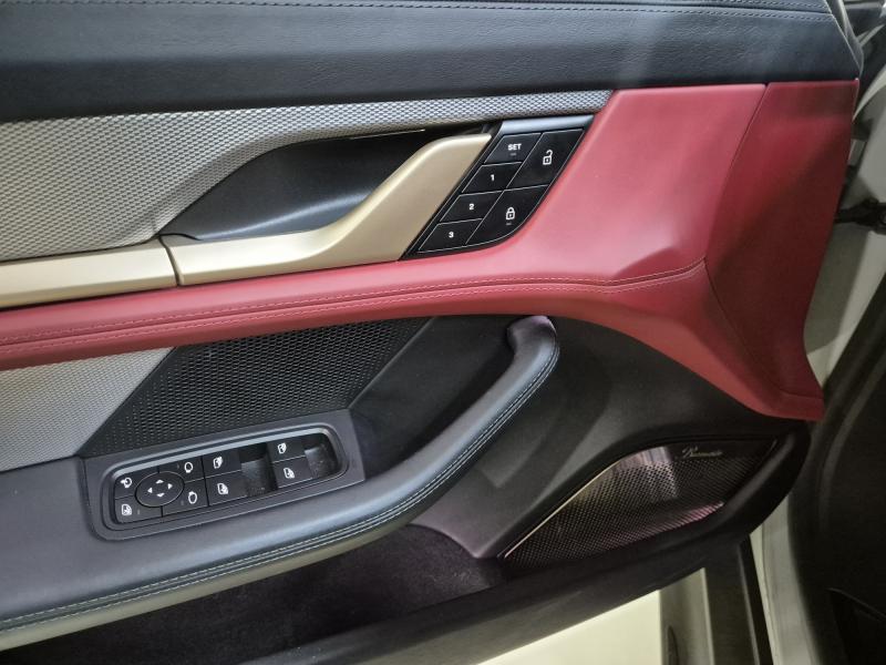 포르쉐 타이칸 EV GTS - 이미지 6