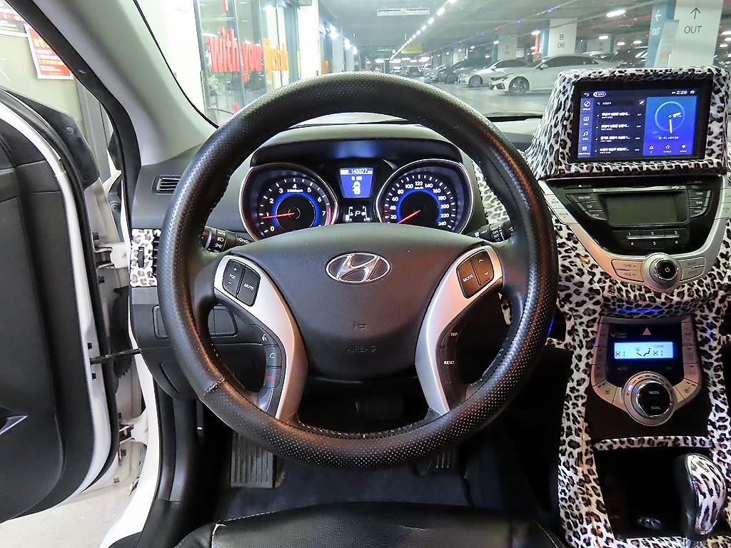 현대 아반떼MD M16 GDi 프리미어