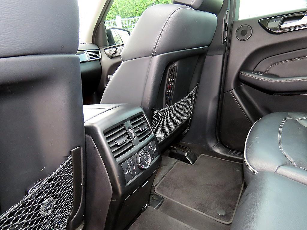 벤츠 M클래스(3세대) ML350 블루텍 4MATIC - 이미지 3