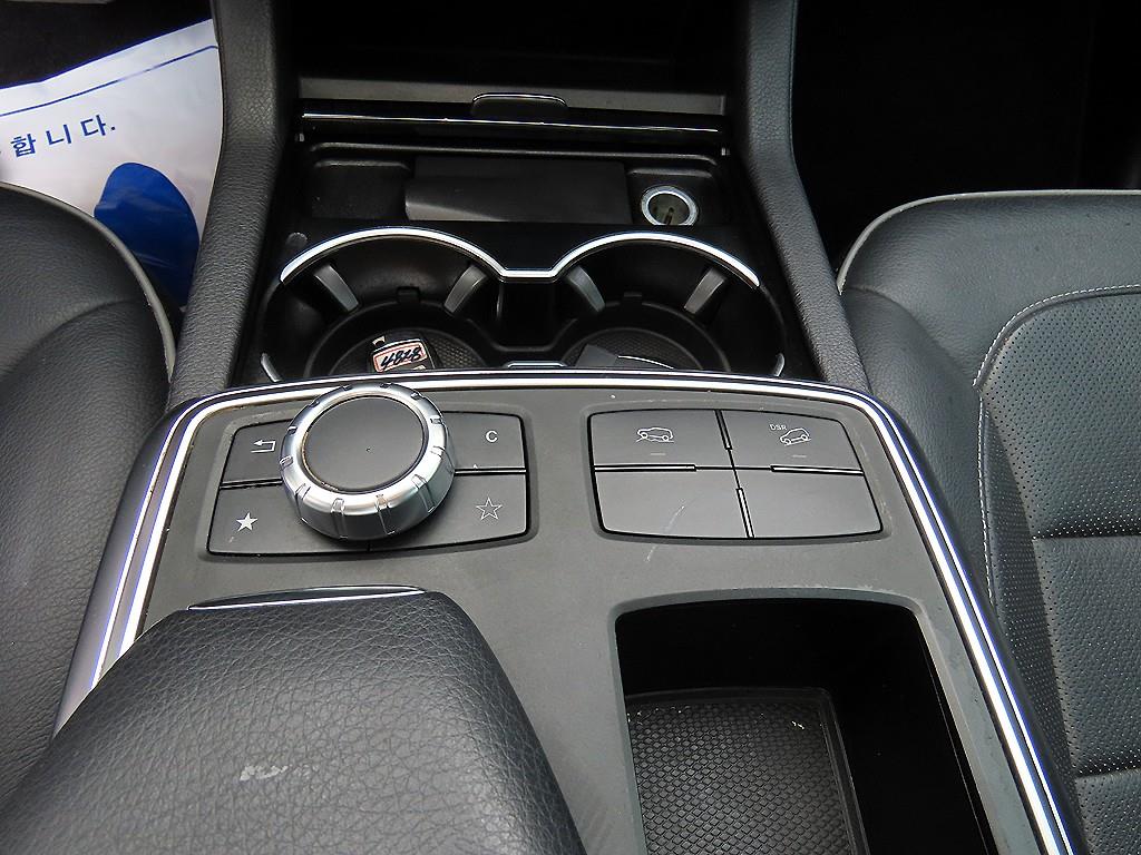 벤츠 M클래스(3세대) ML350 블루텍 4MATIC - 이미지 14