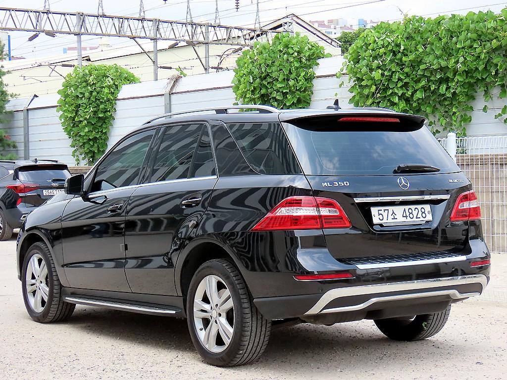 벤츠 M클래스(3세대) ML350 블루텍 4MATIC - 이미지 9