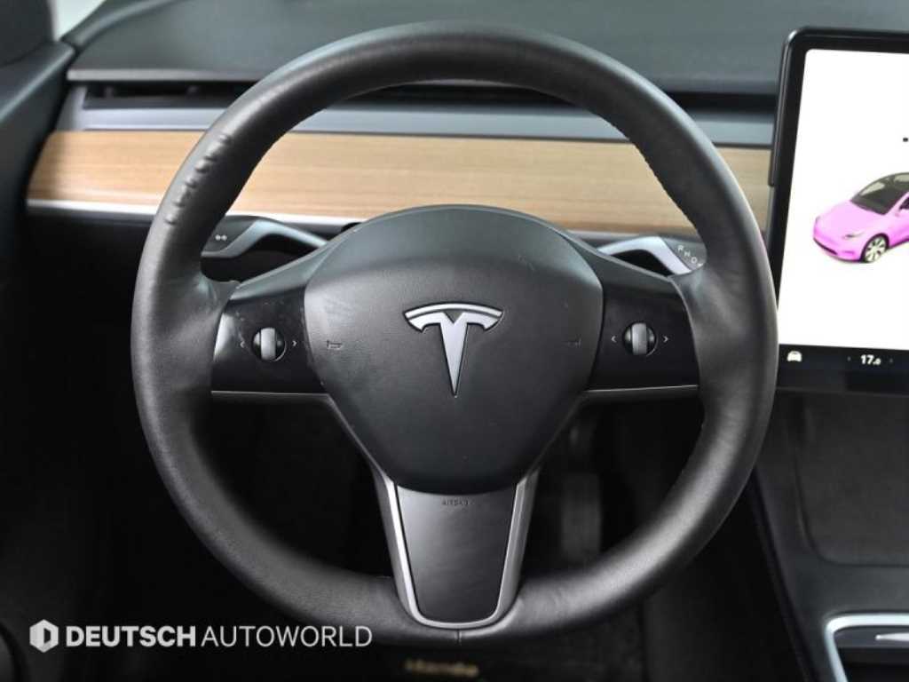 테슬라 모델 Y AWD 롱 레인지 - 이미지 11