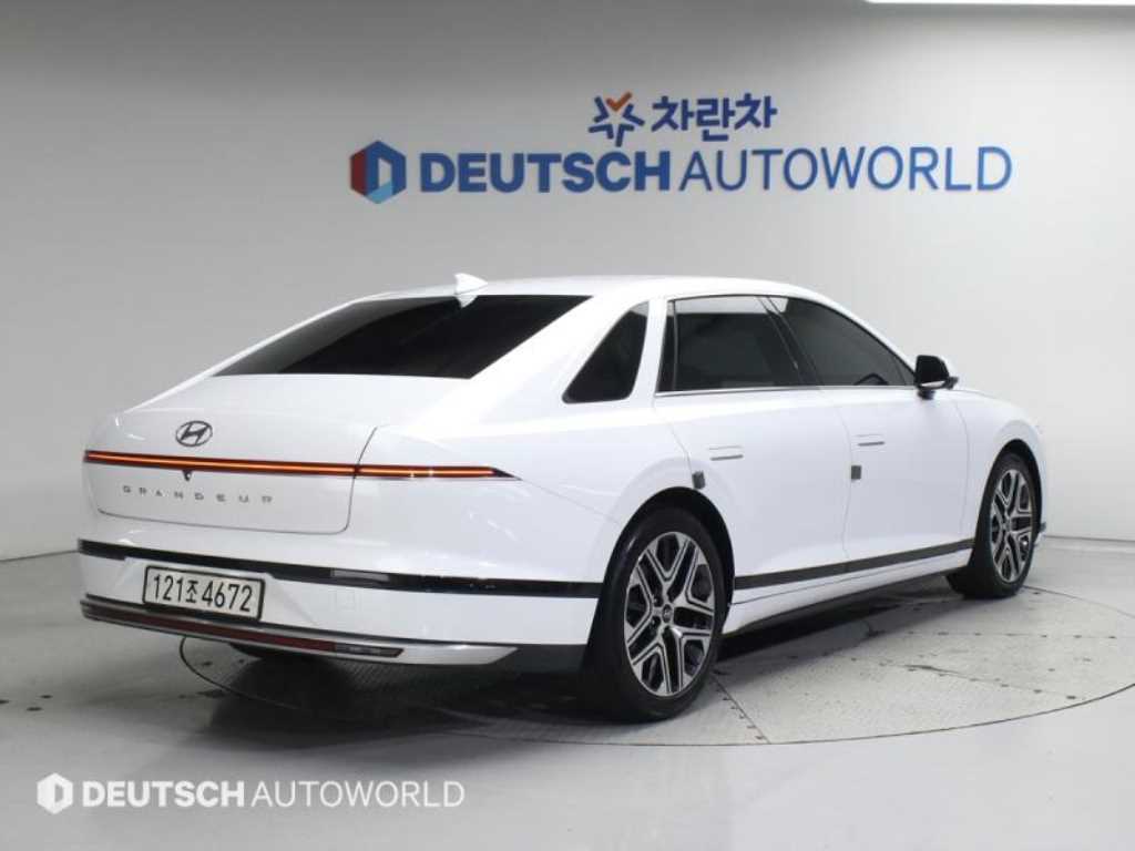 현대 디 올뉴그랜저 LPi 3.5 익스클루시브 - 이미지 11