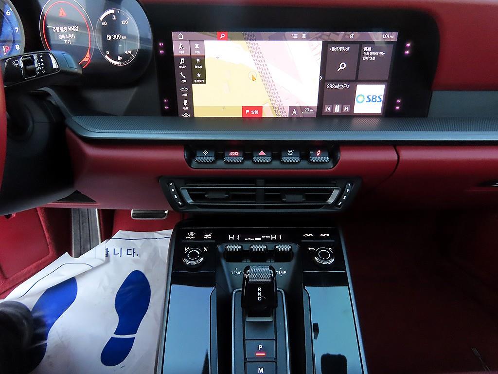 포르쉐 911(992) 카레라 S - 이미지 9