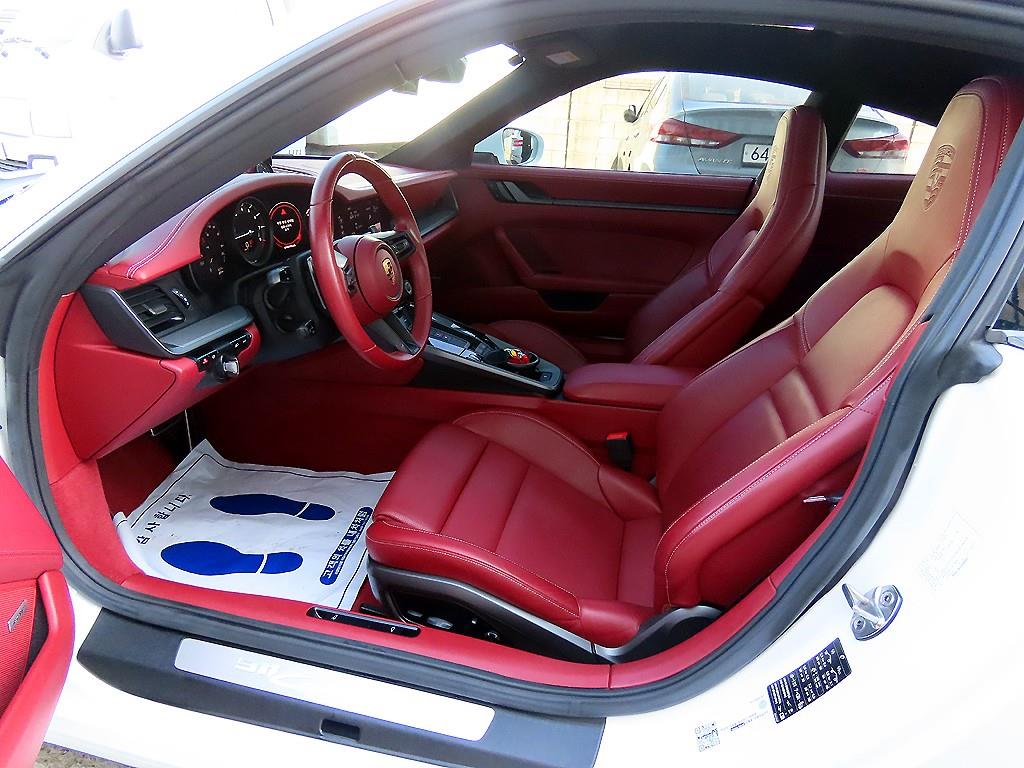 포르쉐 911(992) 카레라 S - 이미지 13