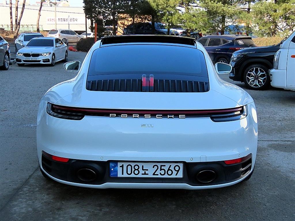 포르쉐 911(992) 카레라 S - 이미지 15