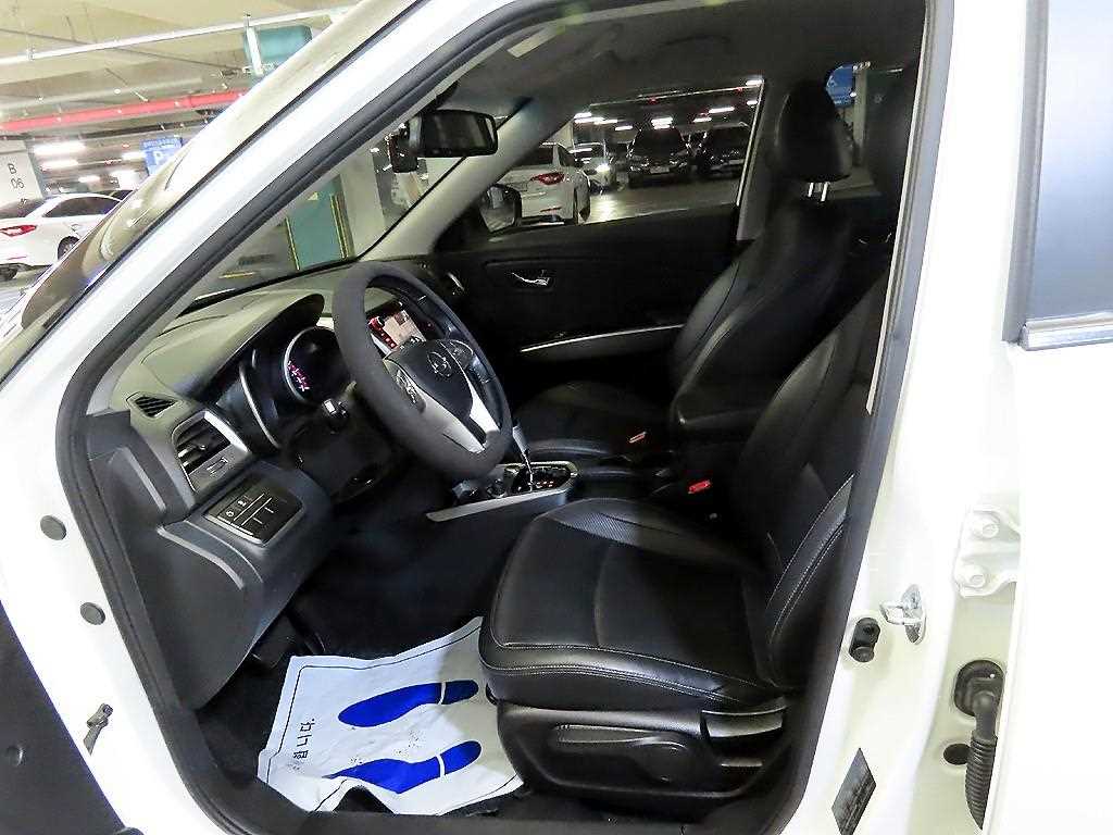 KG모빌리티(쌍용) 티볼리 디젤 2WD VX - 이미지 14