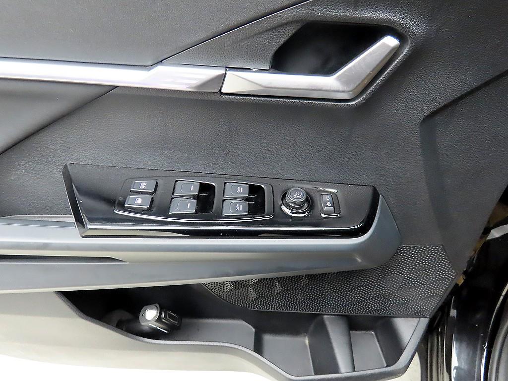 KG모빌리티(쌍용) 토레스 1.5 GDI-T 2WD T7 - 이미지 12