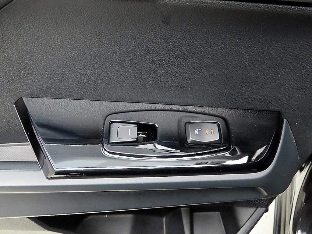 KG모빌리티(쌍용) 토레스 1.5 GDI-T 2WD T7