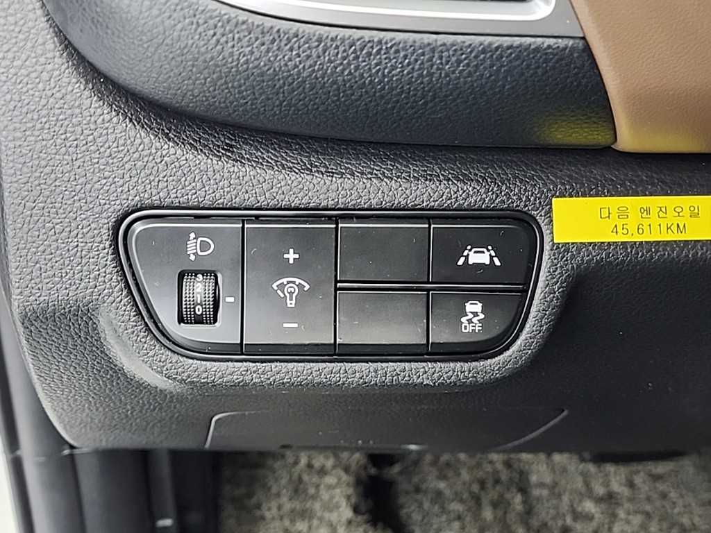 기아 셀토스 1.6 가솔린 2WD 시그니처 - 이미지 17