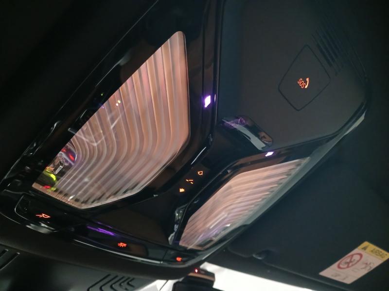 BMW 5시리즈(7세대) 520i M 스포츠팩 - 이미지 17