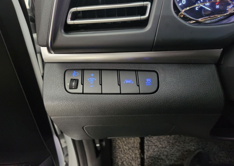 현대 더 뉴아반떼AD 1.6 가솔린 프리미엄 - 이미지 10