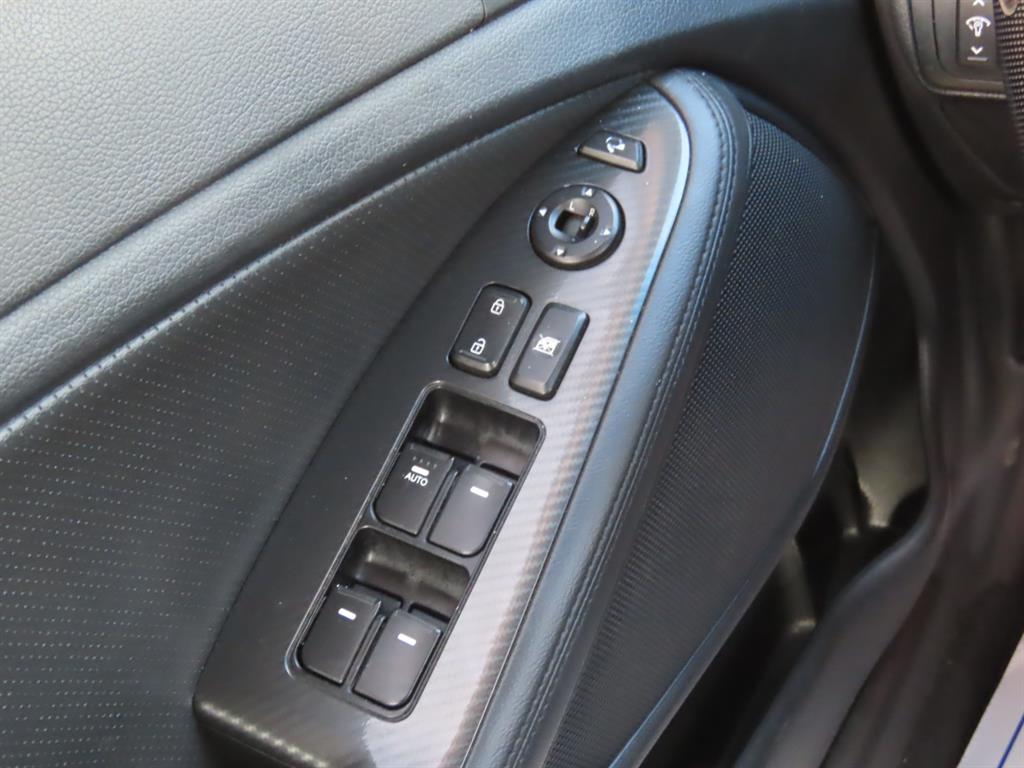 기아 K5 하이브리드 프레스티지