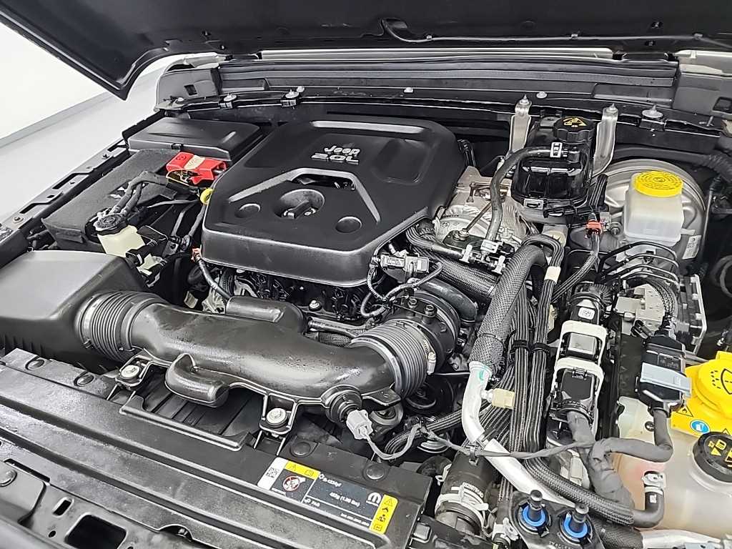 지프 랭글러(JL) 2.0 오버랜드 4DR 파워탑 - 이미지 16