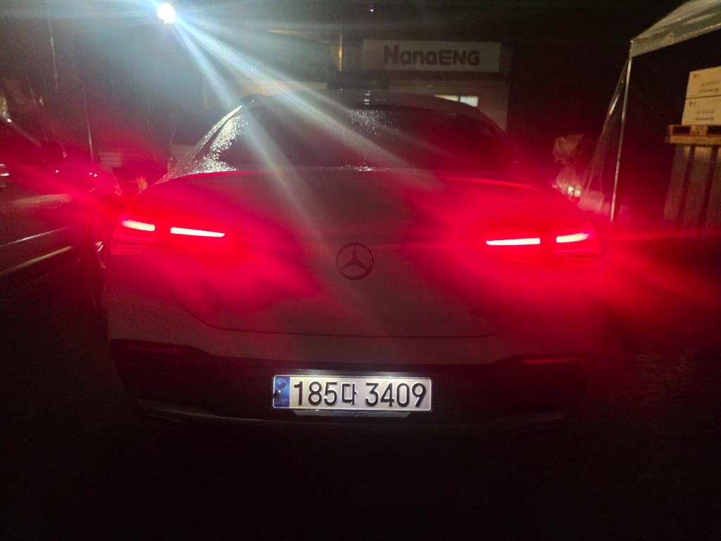 벤츠 GLE클래스(4세대) GLE 450d 4매틱 쿠페 - 이미지 10