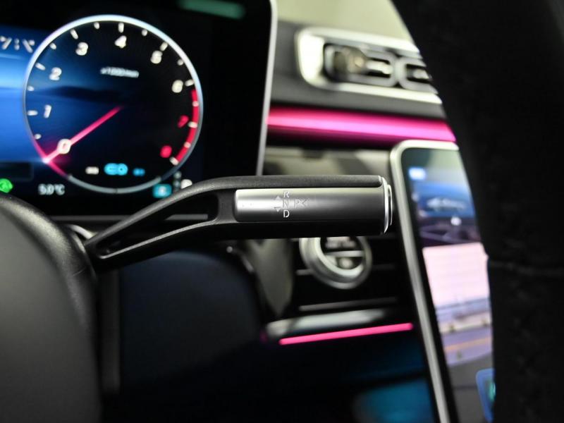 벤츠 S클래스(7세대) 마이바흐 S580 4매틱 메트로폴리탄 나이트워크 - 이미지 12