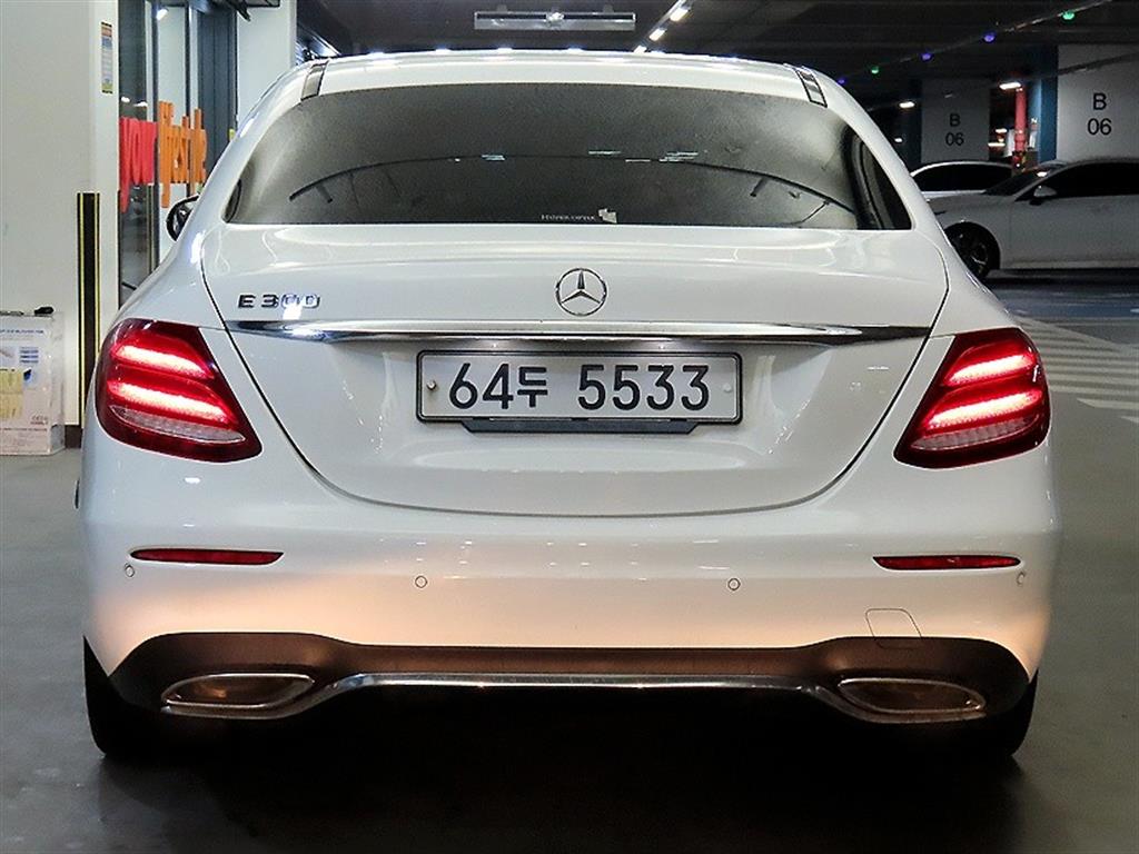 벤츠 E클래스(5세대) E300 AMG 라인