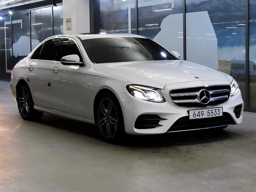 벤츠 E클래스(5세대) E300 AMG 라인 - 이미지 2