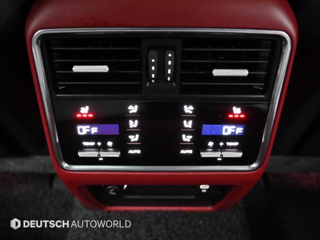 포르쉐 카이엔(3세대) 3.0 V6 쿠페 - 이미지 7