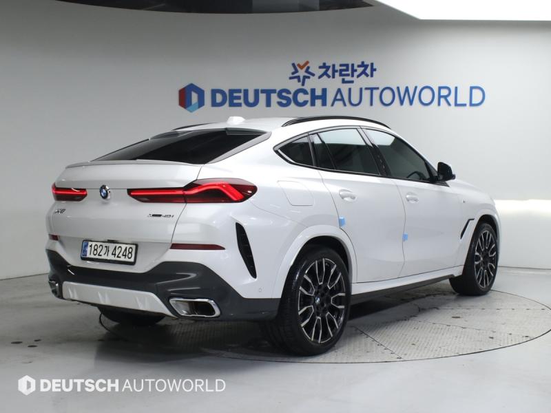 BMW X6(3세대) 40i xDrive M 스포츠팩 - 이미지 13