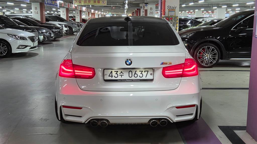 BMW M3(5세대) M3 - 이미지 12