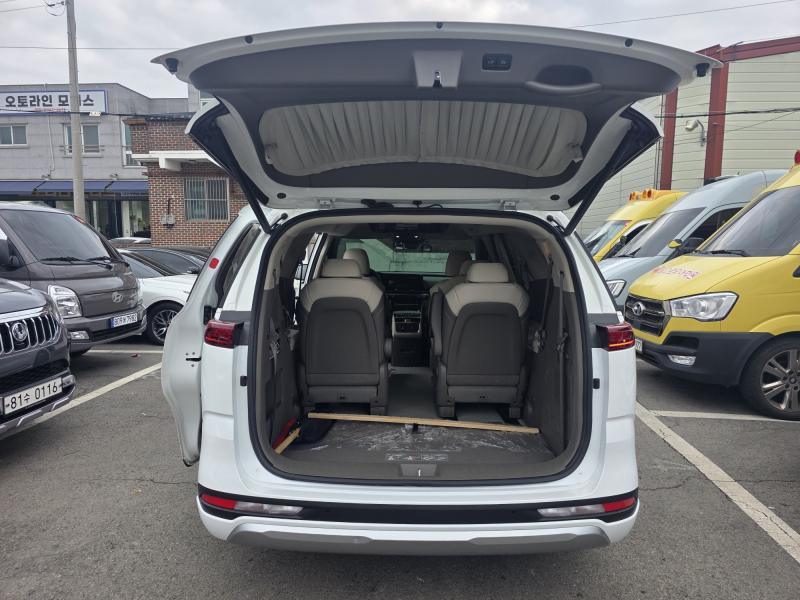 기아 신형 카니발(KA4) 하이리무진 9인승 디젤 시그니처 - 이미지 2