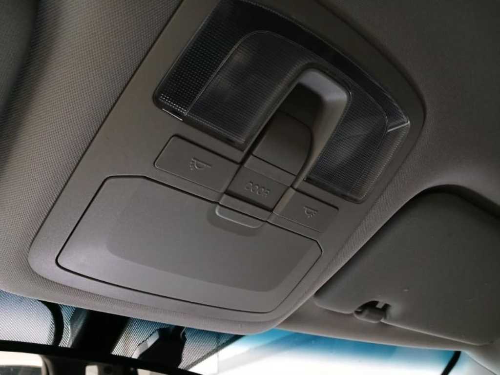 KG모빌리티(쌍용) 티볼리 에어 디젤 2WD IX - 이미지 16