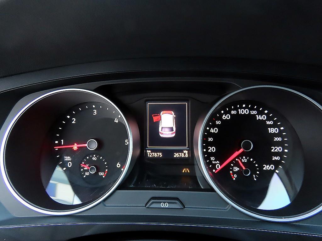 폭스바겐 티구안(2세대) 2.0 TDI 프리미엄 - 이미지 16