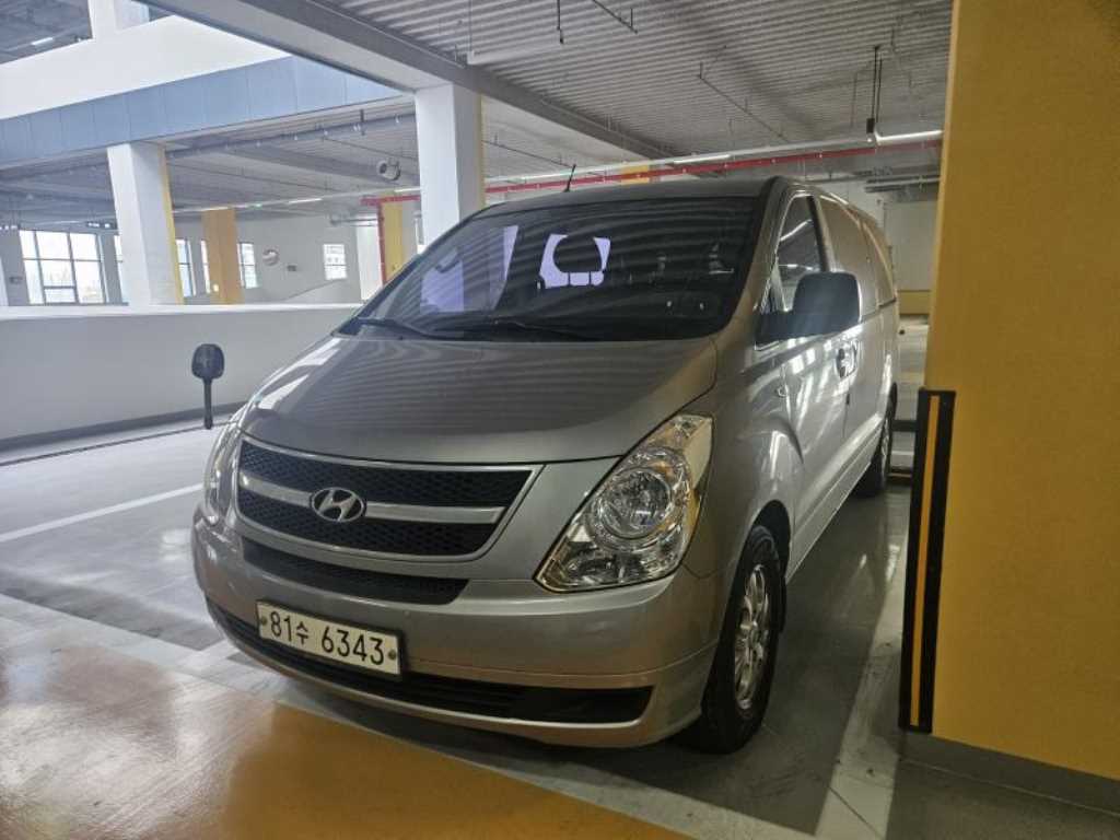 현대 그랜드스타렉스 5인승 디젤 밴 CVX 디럭스 - 이미지 2