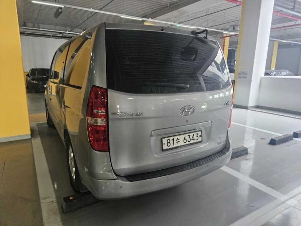 현대 그랜드스타렉스 5인승 디젤 밴 CVX 디럭스