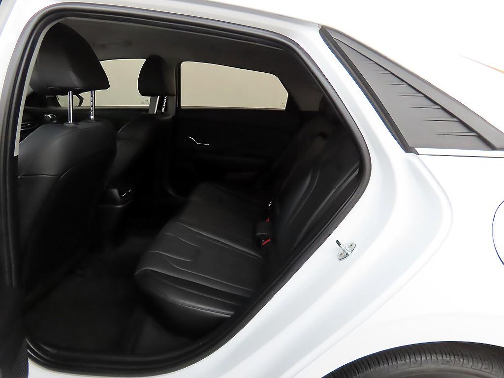 현대 아반떼(CN7) 1.6 가솔린 인스퍼레이션 - 이미지 15