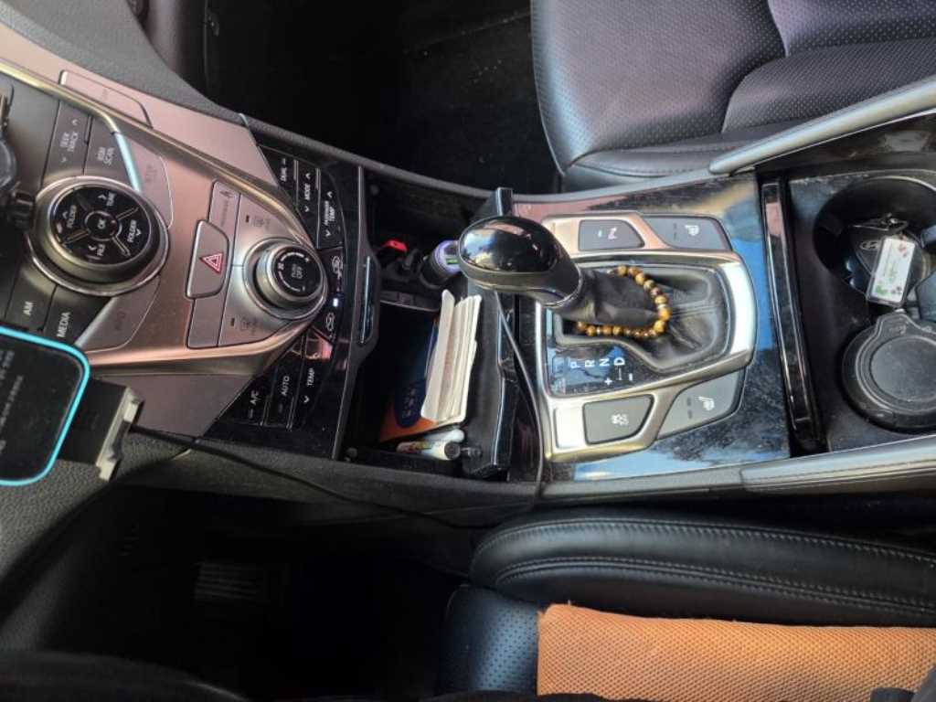 현대 그랜저HG HG 240 럭셔리 - 이미지 8