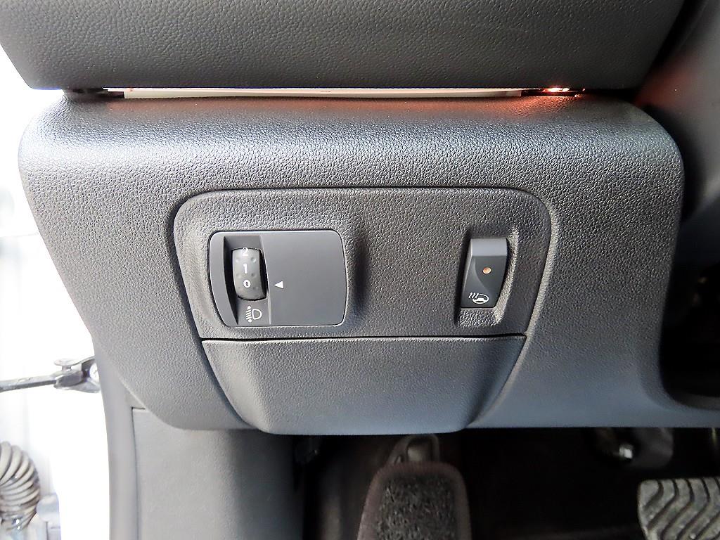 르노 (삼성) SM6 2.0 LPe 장애인 LE - 이미지 8