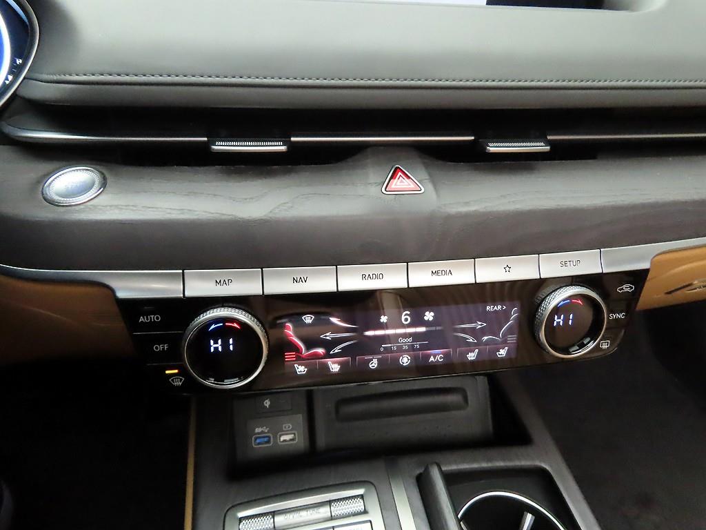 제네시스 더 올뉴G80 가솔린 2.5 2WD 기본형 - 이미지 17