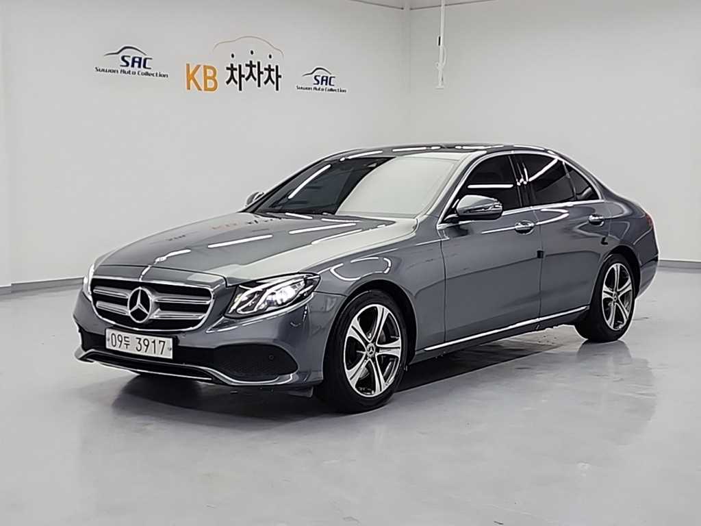 벤츠 E클래스(5세대) E300 아방가르드 - 이미지 3