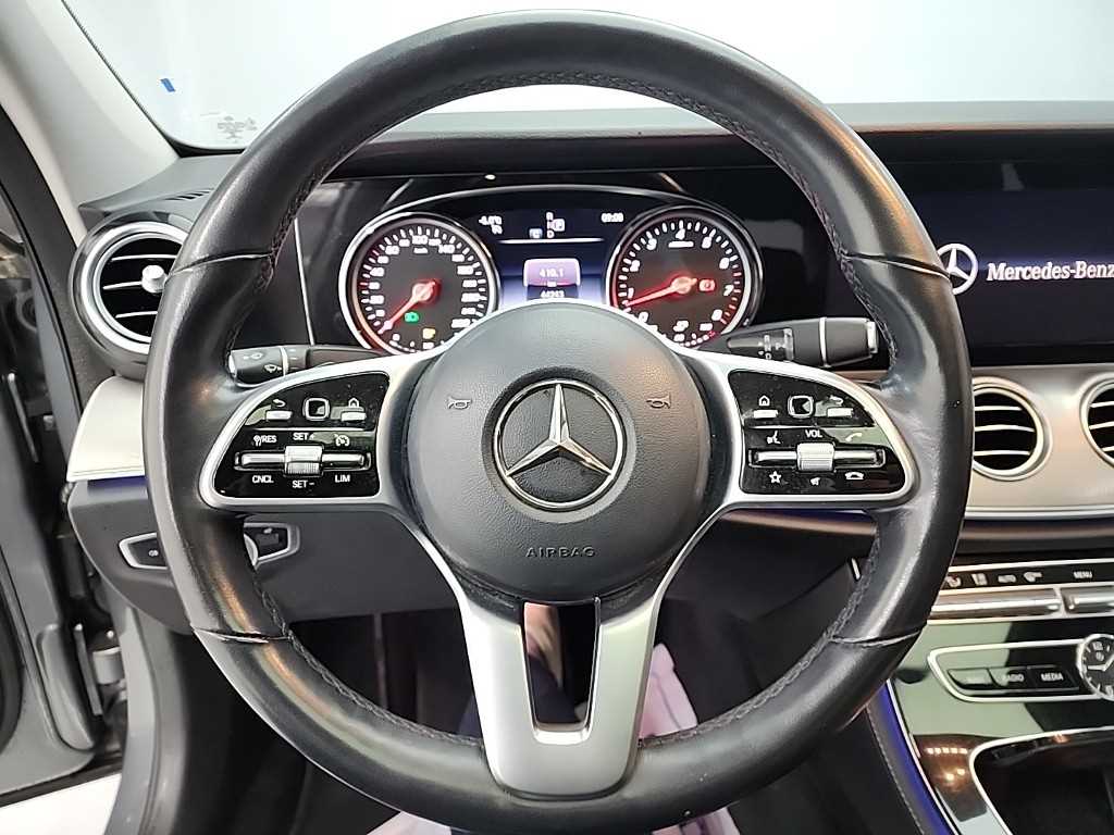 벤츠 E클래스(5세대) E300 아방가르드 - 이미지 14