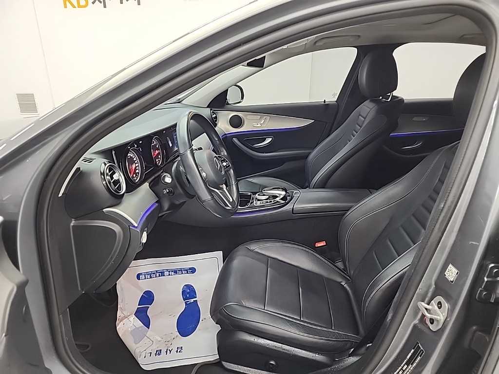벤츠 E클래스(5세대) E300 아방가르드 - 이미지 16
