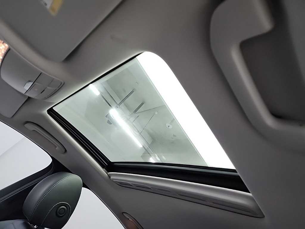 벤츠 E클래스(5세대) E300 아방가르드 - 이미지 15