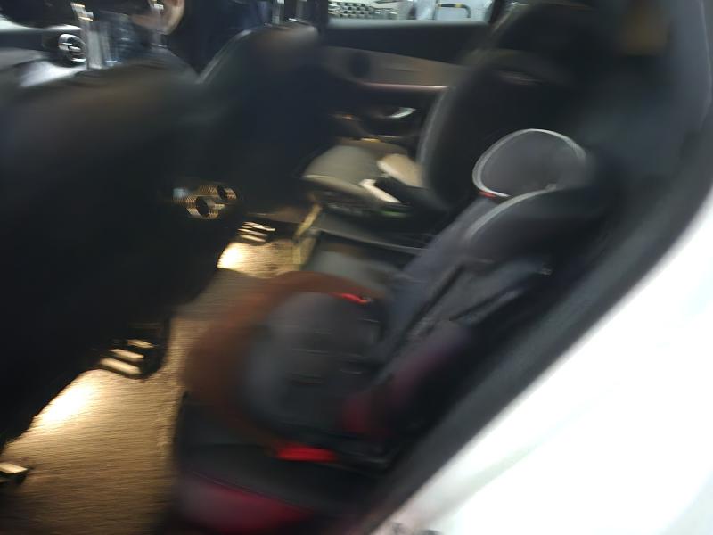 벤츠 GLC클래스 GLC 220d 4매틱 쿠페 - 이미지 7