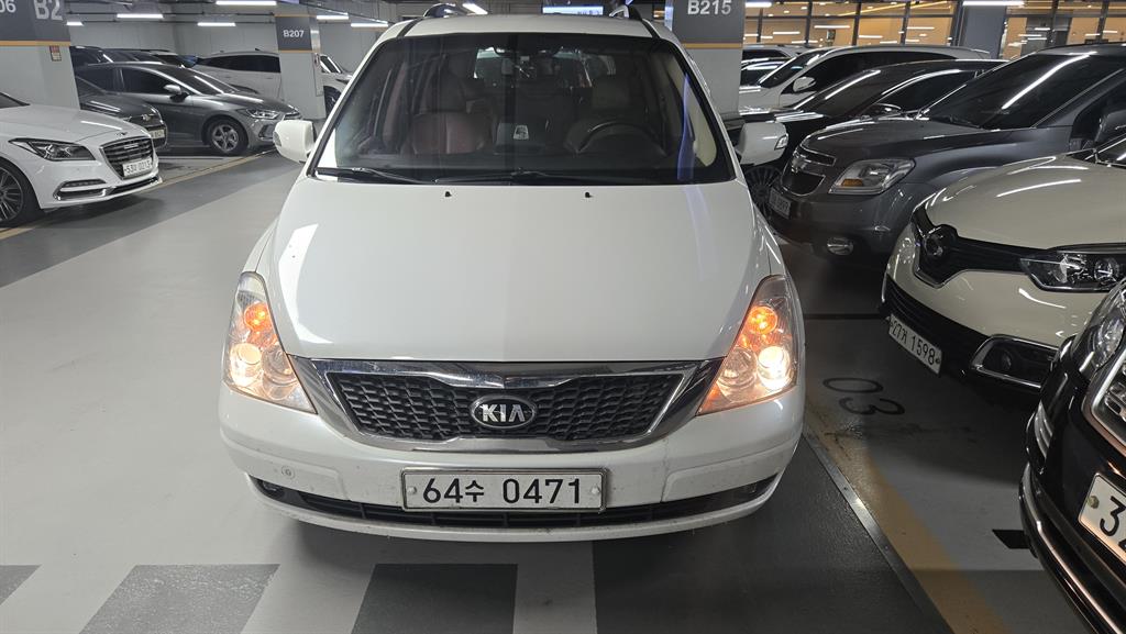 기아 카니발 R 리무진 디젤 9인승 GLX 최고급형